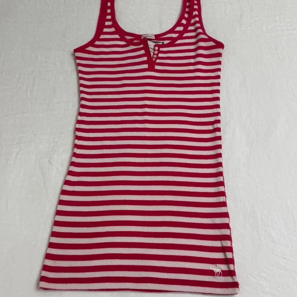 Vintage Y2K Abercrombie & Fitch Pink And White Striped Tank Top Size L
